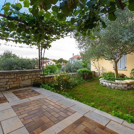 Apartment Macan, Beautiful Green Oasis PUY Exterior foto