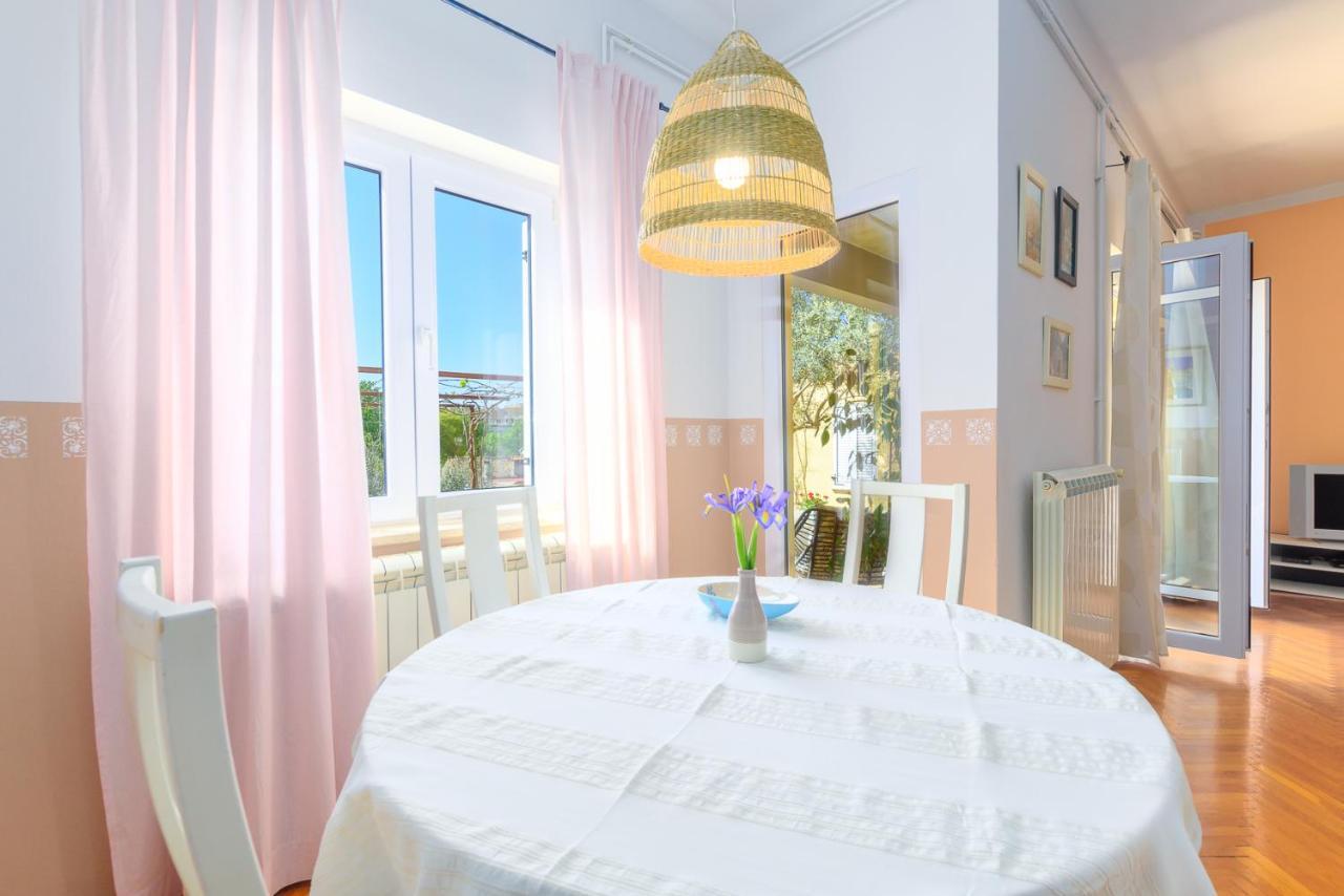 Apartment Macan, Beautiful Green Oasis PUY Exterior foto