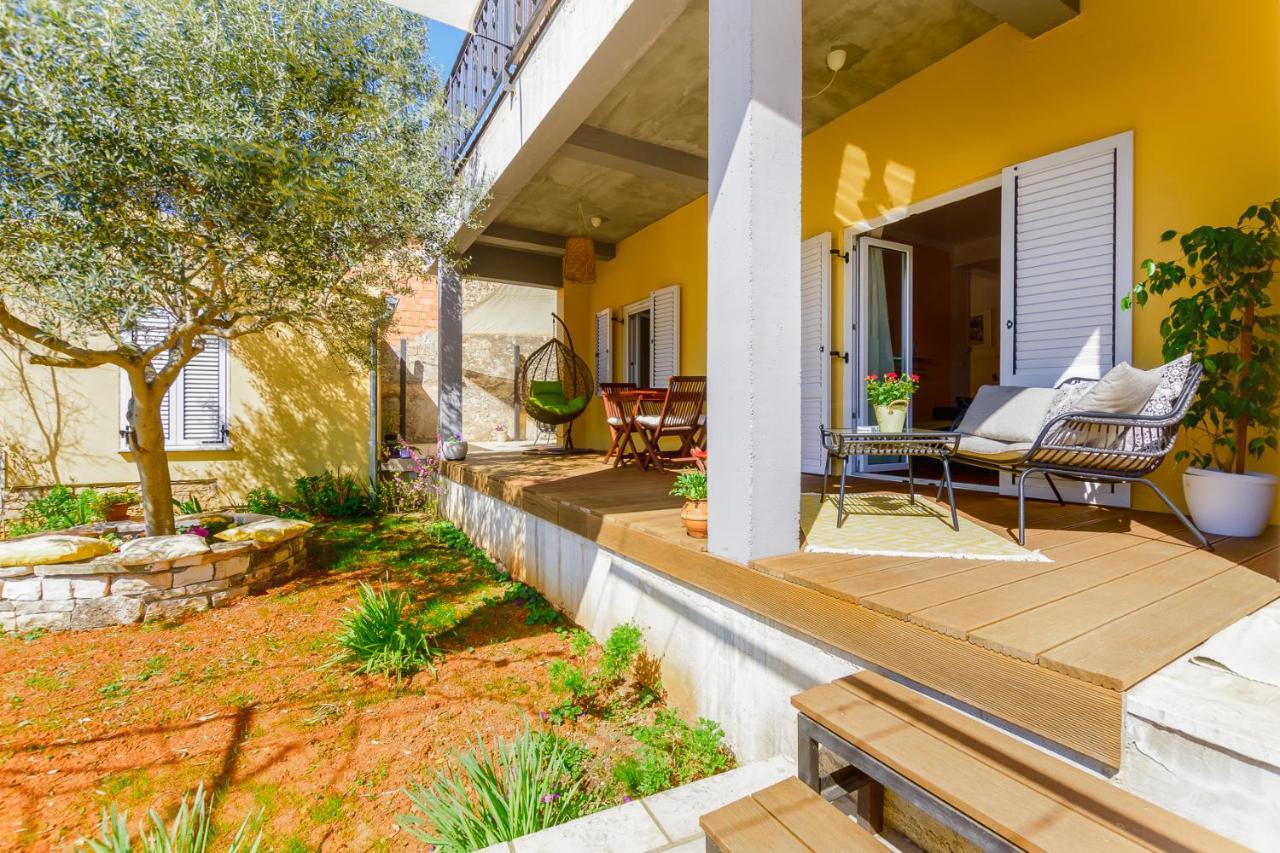Apartment Macan, Beautiful Green Oasis PUY Exterior foto