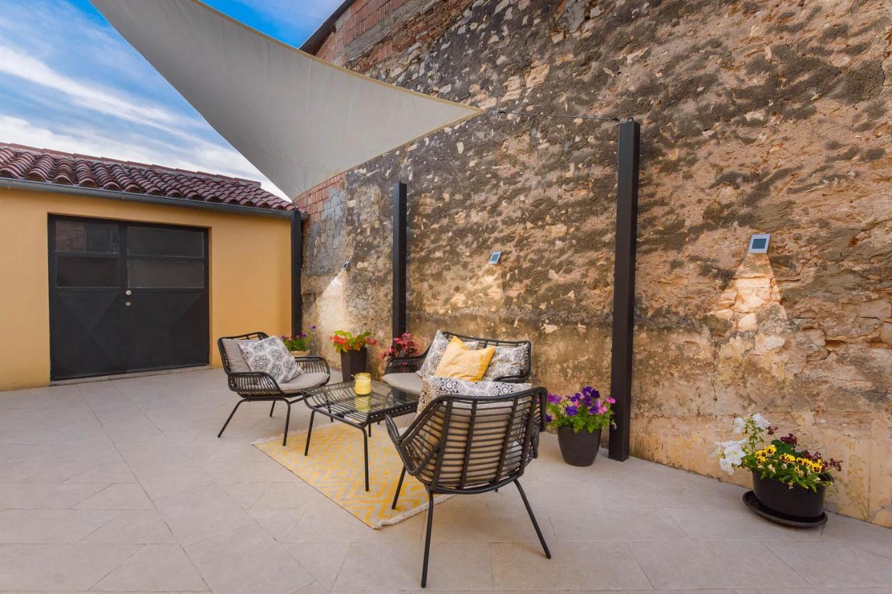 Apartment Macan, Beautiful Green Oasis PUY Exterior foto