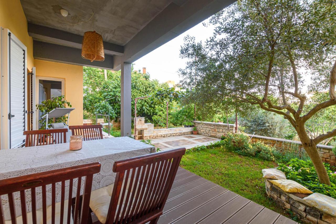 Apartment Macan, Beautiful Green Oasis PUY Exterior foto