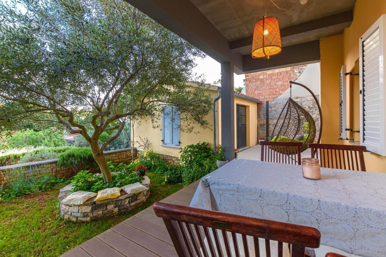 Apartment Macan, Beautiful Green Oasis PUY Exterior foto