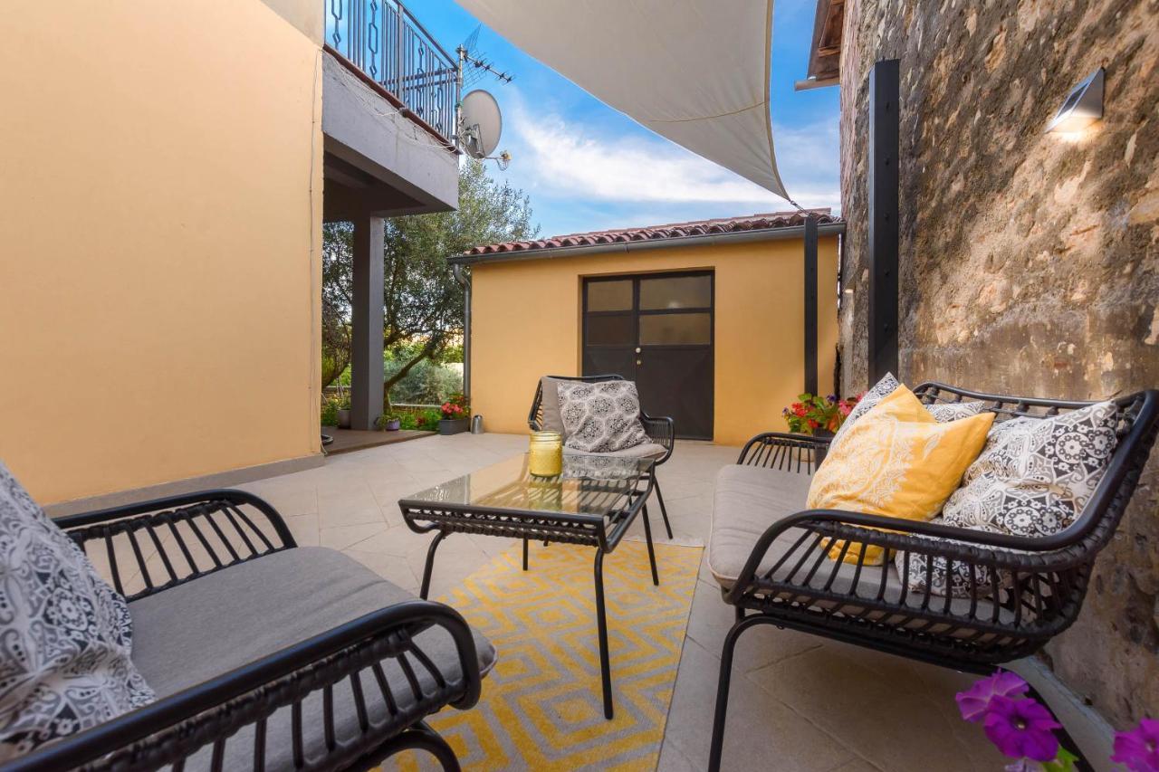 Apartment Macan, Beautiful Green Oasis PUY Exterior foto